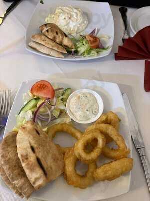 Salamis Taverna