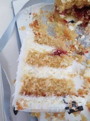 Emzcakes Creative Cafe