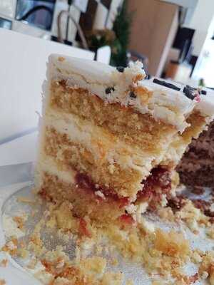 Emzcakes Creative Cafe