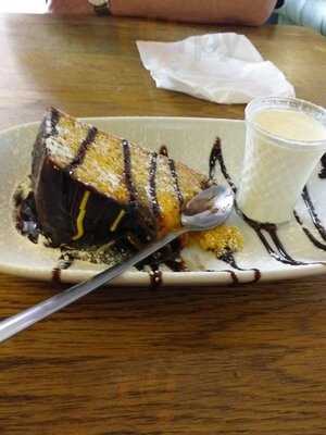 The Three Horseshoes