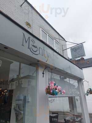 Monty Cafe