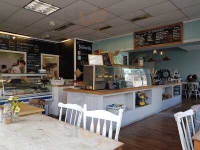 Little Pickle Deli Cafe