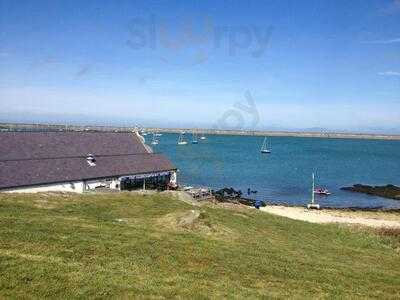 The Harbourfront Bistro