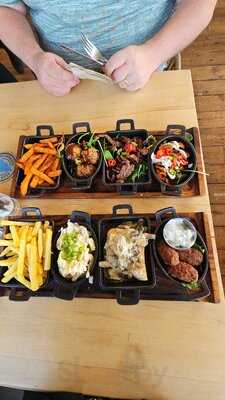 The Harbourfront Bistro