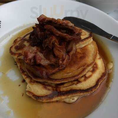 Leonard's Coffee House