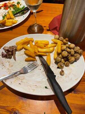 Charlie Brown's Diner