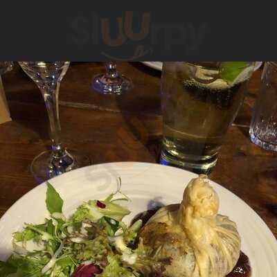 The Royal Oak Pub & Dining House