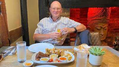 Thai Gallery Restaurant