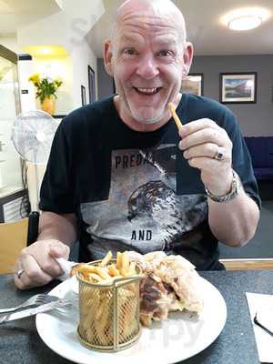 Liffy's Cafe & Bistro