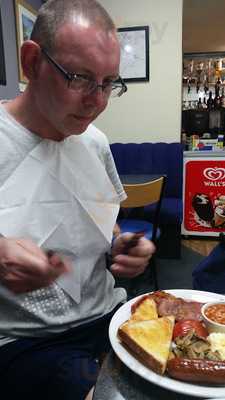 Liffy's Cafe & Bistro