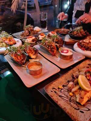 Selminas Tapas & Cocktails