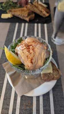 Two Bulls Steakhouse