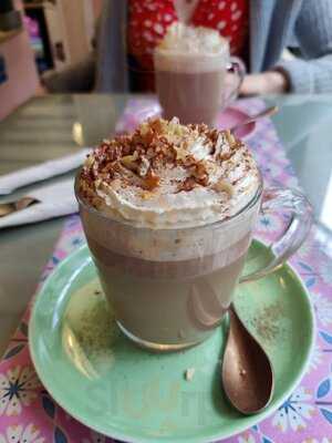 Bells’ Tea And Coffee House