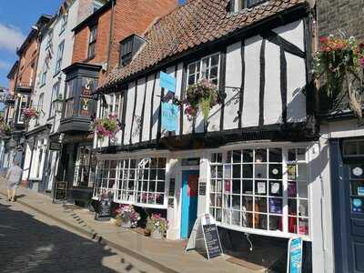 Bells’ Tea And Coffee House