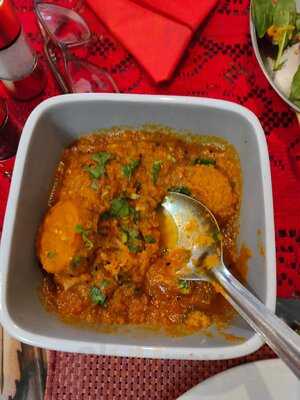 Khan's At The Waterloo