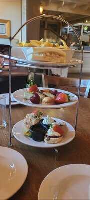 Tavern Fayre At Hunger Hill Bolton