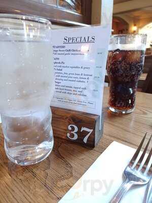 Tavern Fayre At Hunger Hill Bolton