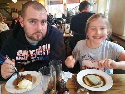 Tavern Fayre At Hunger Hill Bolton