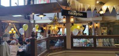 Tavern Fayre At Hunger Hill Bolton