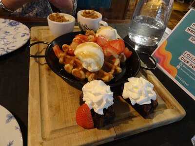 Revolution Cambridge