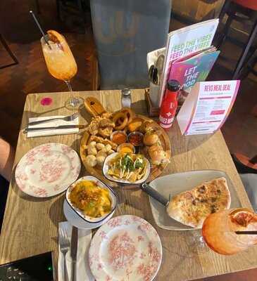 Revolution Cambridge