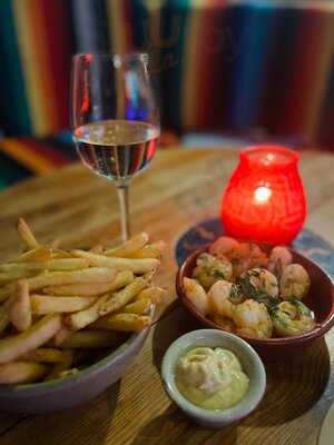 Chesters Restaurant & Bar