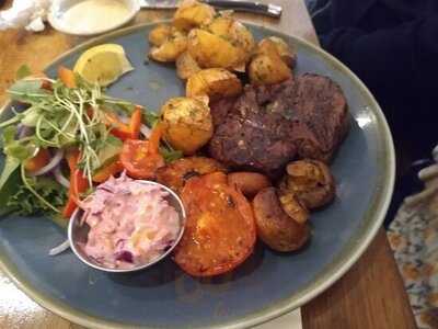 White's Seafood & Steak Bar