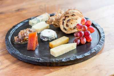 The Fox At Folksworth