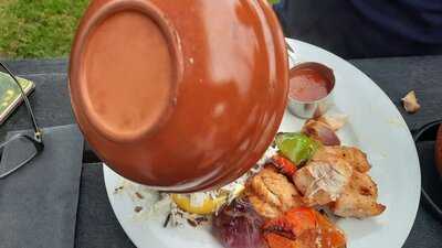 The Elm Tree @ Heath