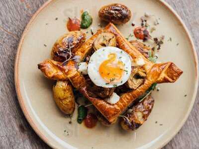 Bolero Bar And Kitchen