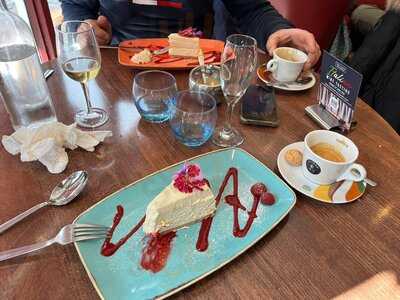 De Luca Cucina & Bar