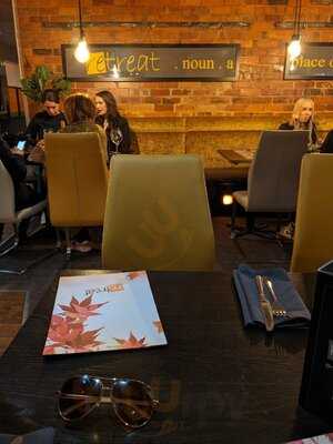 Retreat Grill, Bar And Restaurant