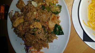 Bay View Bar & Thai Dining