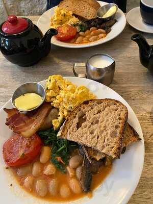 Vaults & Garden Cafe