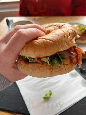 Attic Southend - Photo 7