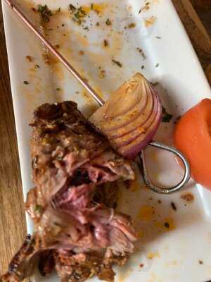 Los Reyes Tapas & Wine Bar