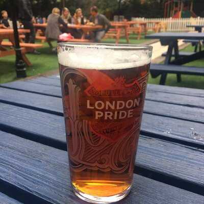 The Hare & Hounds, Osterley