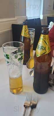 Miah's - Spencers Wood