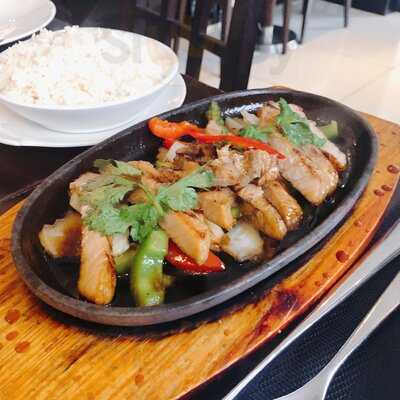 Blue Moon Restaurant