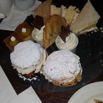 Bradley Fold Garden Centre