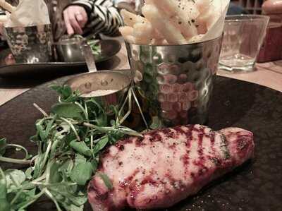 George's Dining Room & Bar