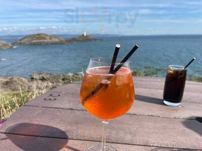 Castellamare Restaurant & Cafe Bar