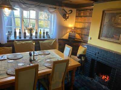 Chetwode Arms Take-away