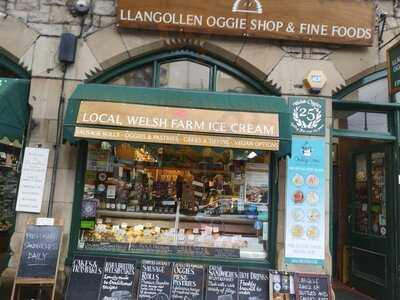 Llangollen Oggie Shop & Fine Foods