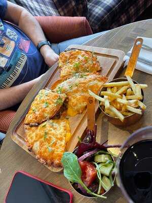 The Forest Bar & Restaurant