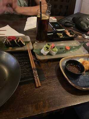 1812 Bar And Restaurant