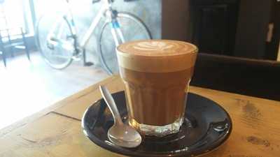 Baila Coffee & Vinyl