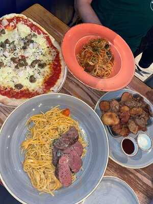 The Broadway - Stirks Steakhouse Bar & Grill