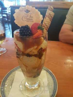 The Meridian Bier Cafe