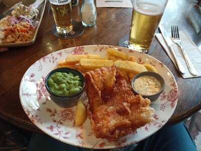 Three Bears, Hazel Grove